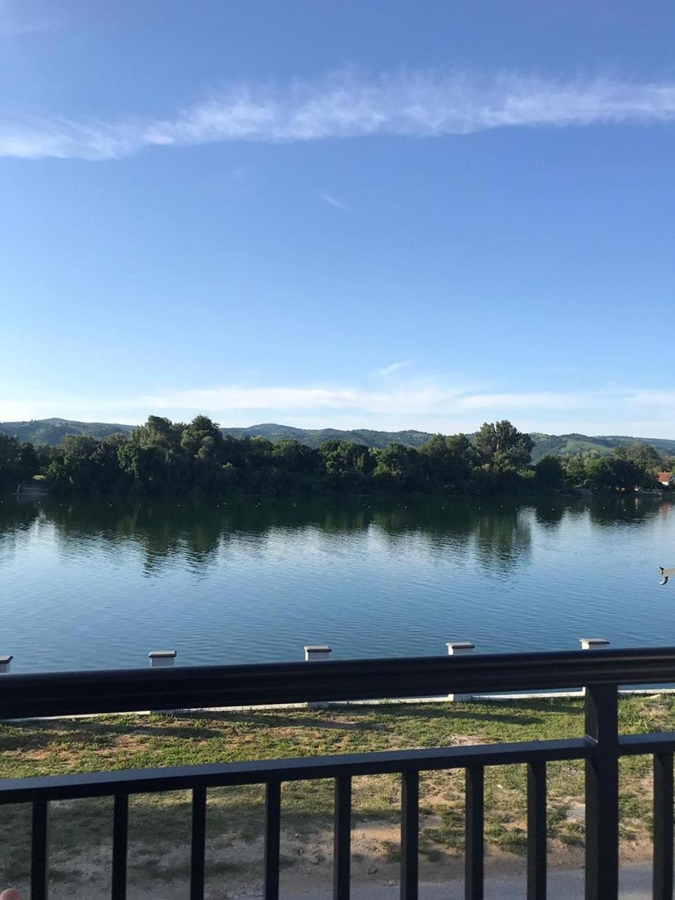 Lejka Srebrno Jezero